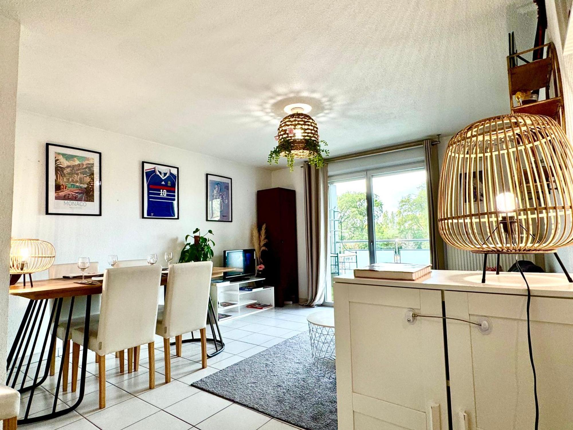 Bel Appartement T3 De 60M2 Avec Parking, Terrasse, Proche Du Metro Et Du Periph Toulouse Exterior foto